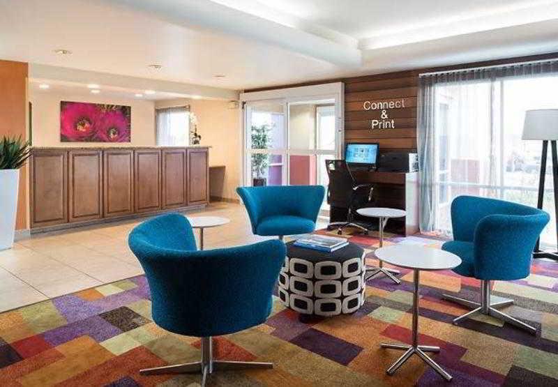 Comfort Inn & Suites Phoenix North - Deer Valley Esterno foto