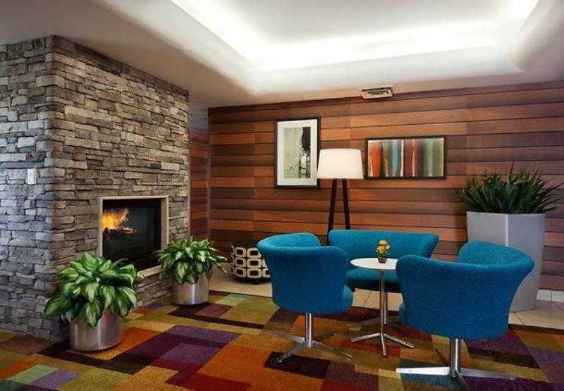 Comfort Inn & Suites Phoenix North - Deer Valley Esterno foto