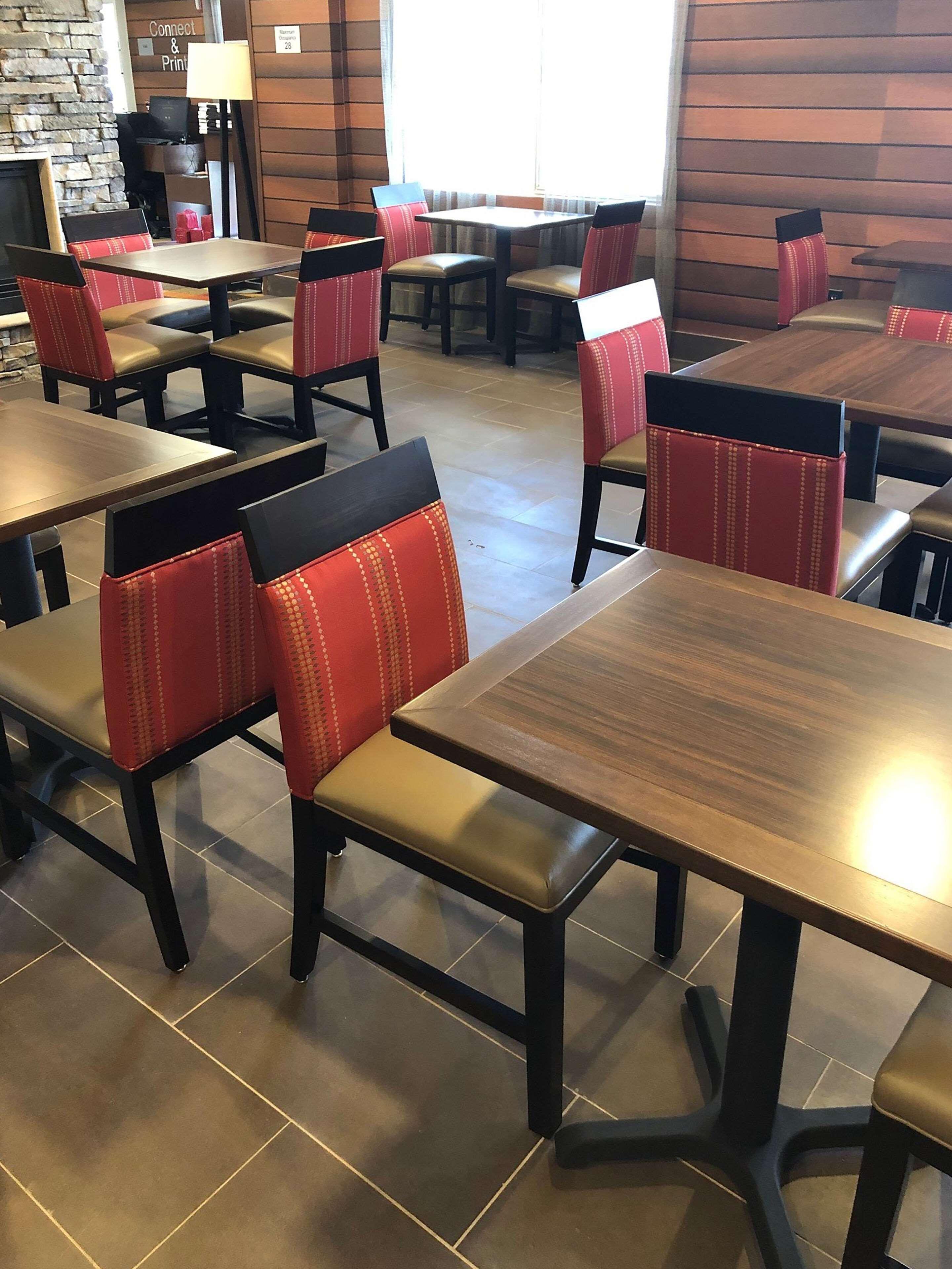 Comfort Inn & Suites Phoenix North - Deer Valley Esterno foto